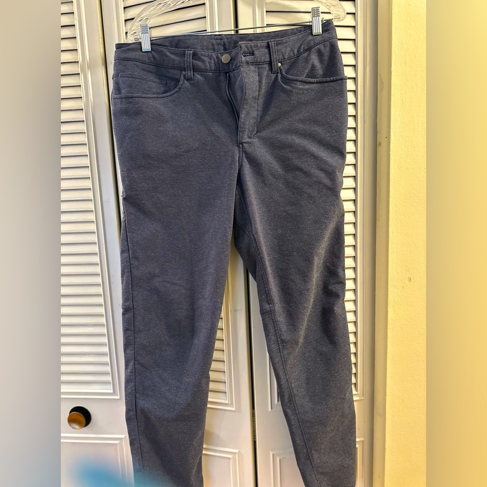 Lululemon Men’s Gray Casual Pants